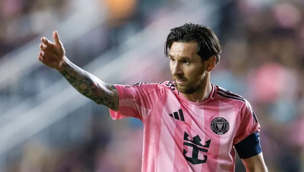 包含里昂战平切尔西,莱万补时绝平欧冠的词条 包含里昂战平切尔西,莱万补时绝平欧冠的词条