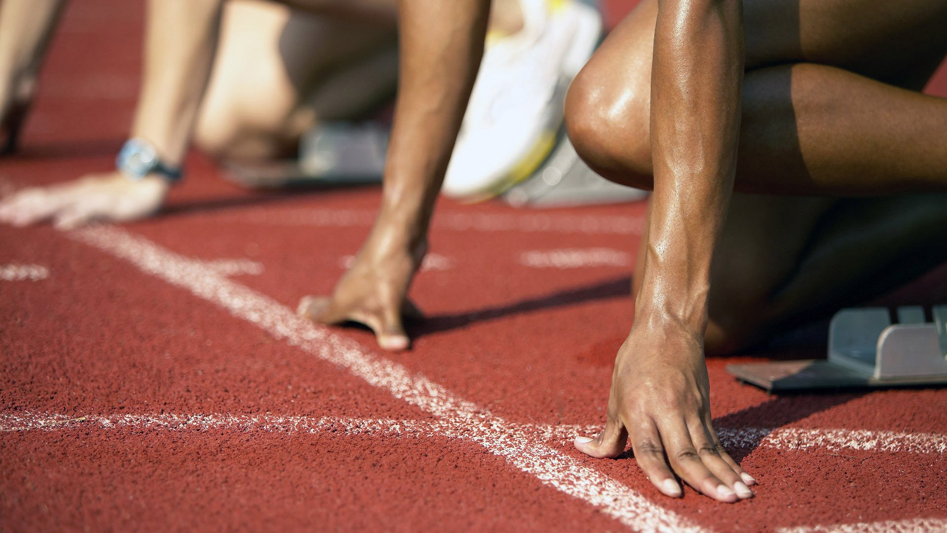 乌拉圭绝杀伊拉克夺冠，莱奥逆境救赎铸就传奇